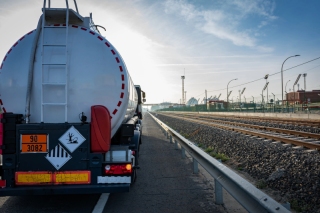 Gefahrgut Lkw