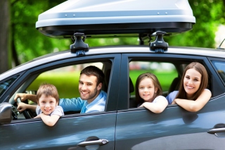 Familie Urlaubsreise mit dem Auto
