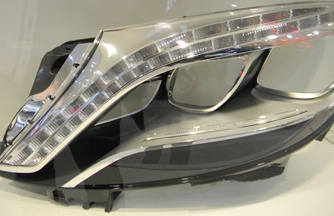 LED-Scheinwerfer ILS Mercedes