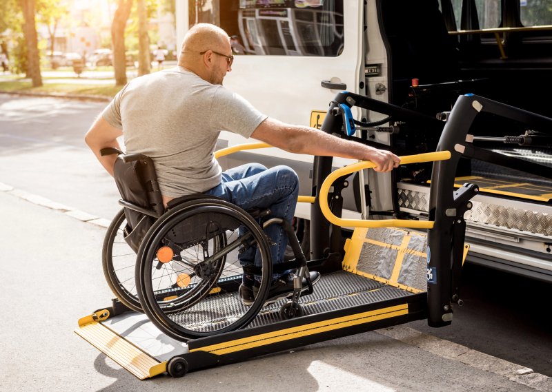 Rolltuhl Fahrzeuglift